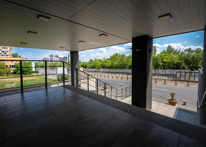 Апартаменты Feels Like Studio Бухарест