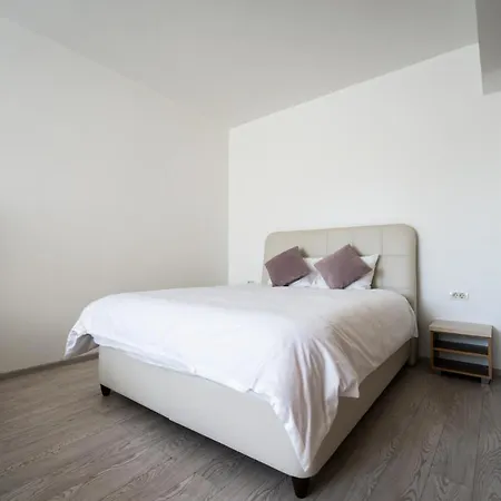 Apartamento Feels Like Studio Bucareste